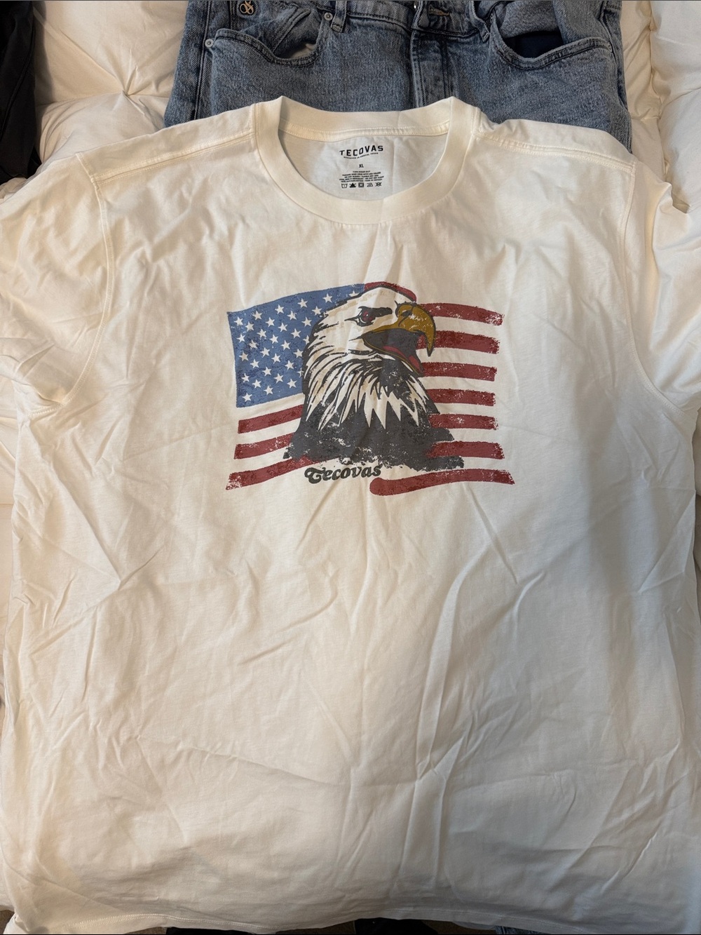 Tecovas White Short-Sleeve Tee with Eagle & American Flag Graphic BRAND NEW